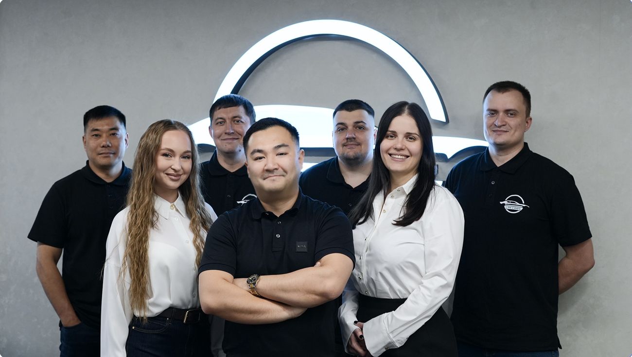 Команда специалистов комании Lim Cars