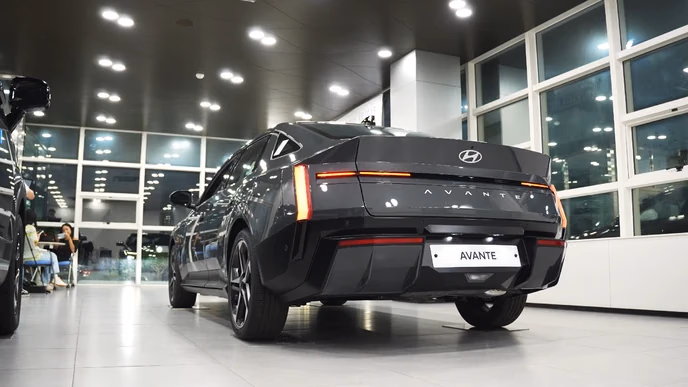 Hyundai Avante 2027 нового поколения из Кореи: что изменилось и сколько стоит под ключ