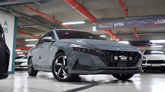 Hyundai Avante из Кореи: гибрид или заводской газ — что выбрать