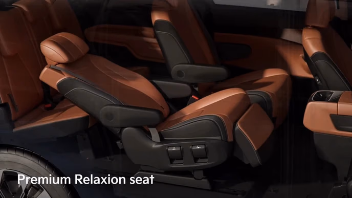 Kia Carnival Hybrid из Кореи: почти 1,5 млн рублей разницы с дизелем только на утильсборе