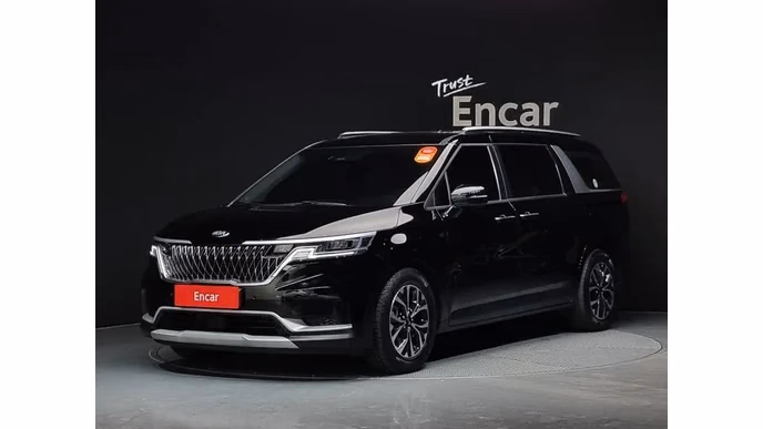 KIA Carnival: минивэн, в который влюбляются мужчины