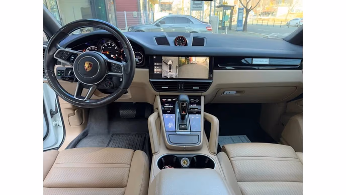 Обзор и сравнение PORSHE CAYENNE и GENESIS GV70