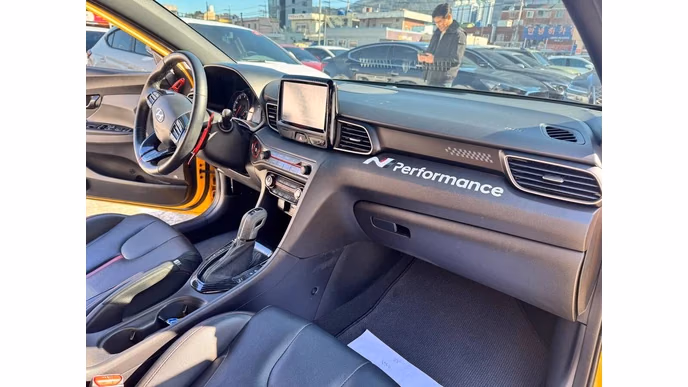 ТЮНИНГ И ПРАКТИЧНОСТЬ ИЗ КОРЕИ: HYUNDAI VELOSTER, BMW X1, KIA SPORTAGE — МАЙ 2025