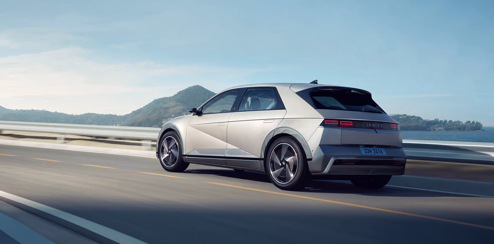 Галерея задней боковой стороны Ioniq 5